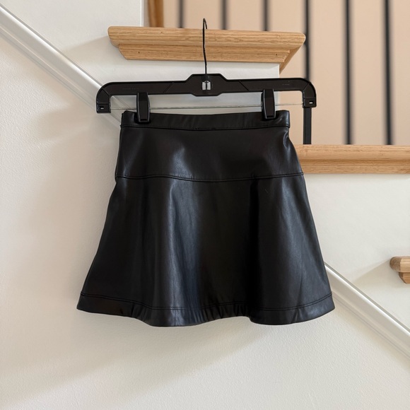 J. crew Girls Black Faux Leather Skirt - Picture 2 of 5
